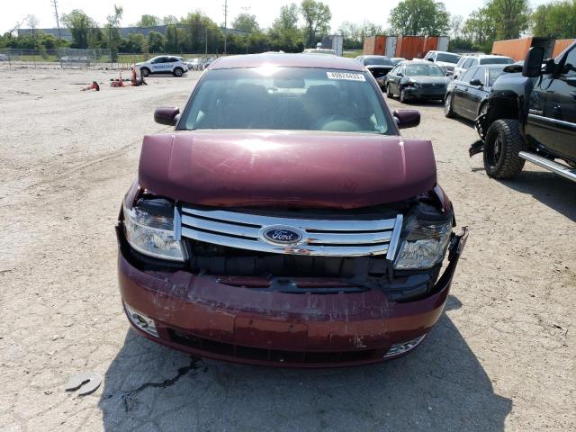 1FAHP24W68G138546 - 2008 FORD TAURUS SEL MAROON photo 5