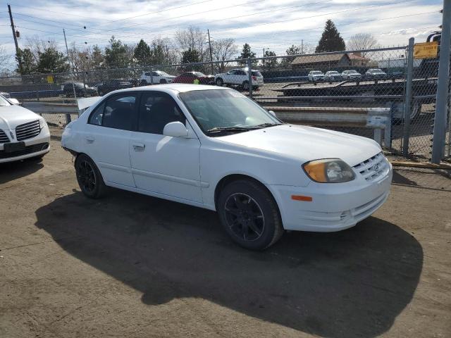 KMHCG45C03U466569 - 2003 HYUNDAI ACCENT GL WHITE photo 4