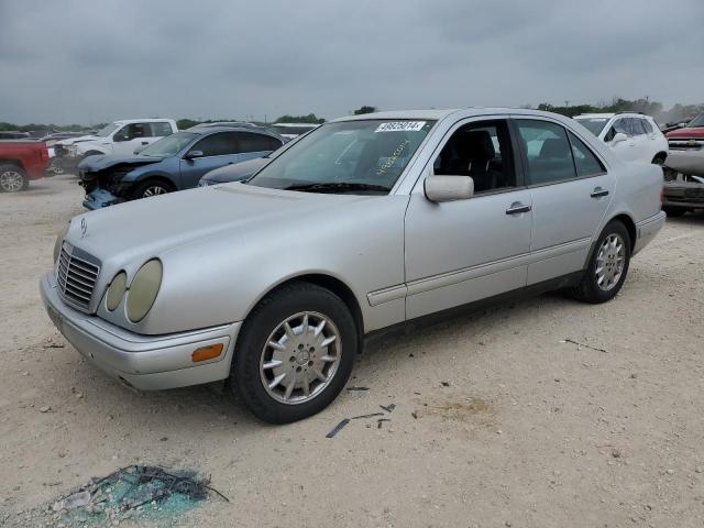 WDBJF82H7XX027622 - 1999 MERCEDES-BENZ E 320 4MATIC SILVER photo 1