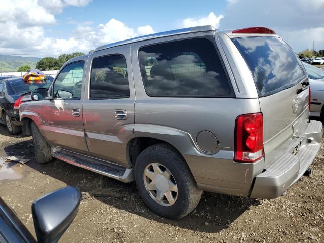 1GYEK63N12R121171 - 2002 CADILLAC ESCALADE LUXURY BEIGE photo 2