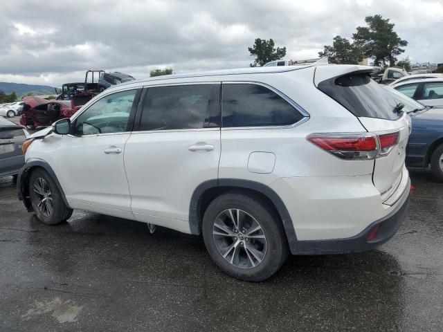 5TDKKRFH5GS123904 - 2016 TOYOTA HIGHLANDER XLE WHITE photo 2