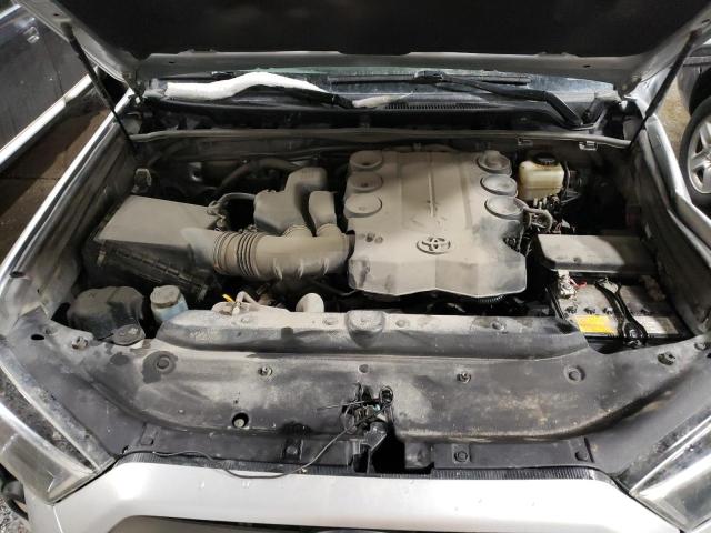 JTEBU5JR6G5316289 - 2016 TOYOTA 4RUNNER SR5/SR5 PREMIUM 银色 照片 11