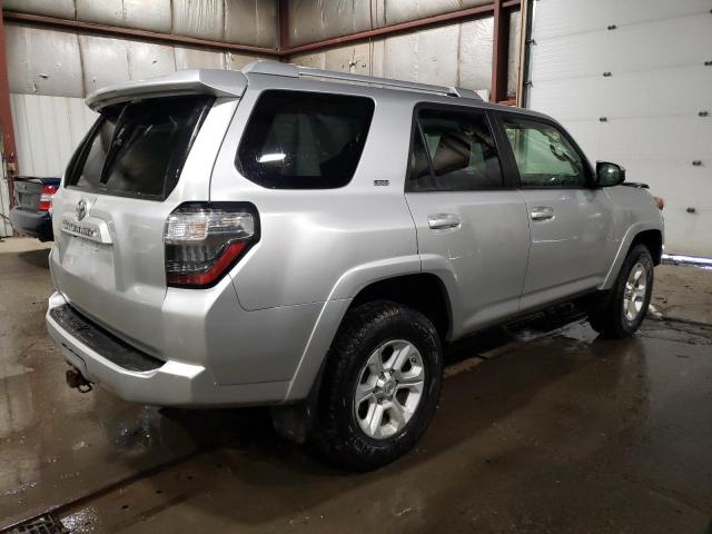 JTEBU5JR6G5316289 - 2016 TOYOTA 4RUNNER SR5/SR5 PREMIUM 银色 照片 3