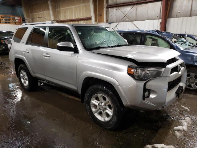 JTEBU5JR6G5316289 - 2016 TOYOTA 4RUNNER SR5/SR5 PREMIUM 银色 照片 4