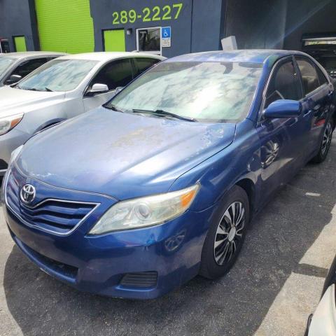 4T4BF3EK4AR003210 - 2010 TOYOTA CAMRY BASE BLUE photo 2