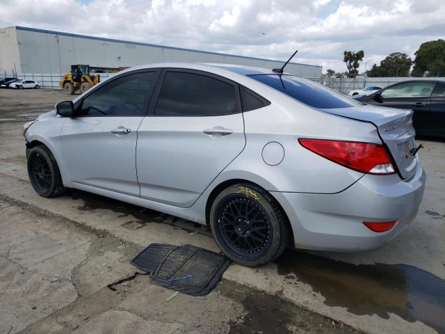 KMHCT4AE5GU030924 - 2016 HYUNDAI ACCENT SE SILVER photo 2