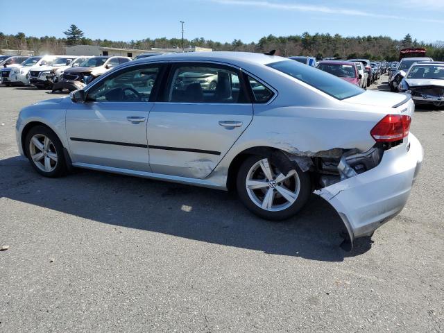 1VWBN7A33DC105368 - 2013 VOLKSWAGEN PASSAT SE SILVER photo 2