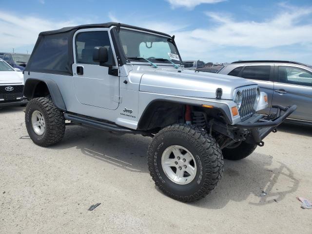 1J4FA44S55P307165 - 2005 JEEP WRANGLER / UNLIMITED SILVER photo 4