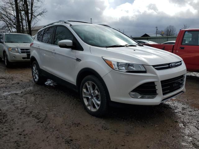 1FMCU9J99GUC22389 - 2016 FORD ESCAPE TITANIUM WHITE photo 4