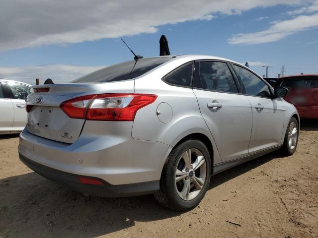 1FADP3F27EL461747 - 2014 FORD FOCUS SE SILVER photo 3