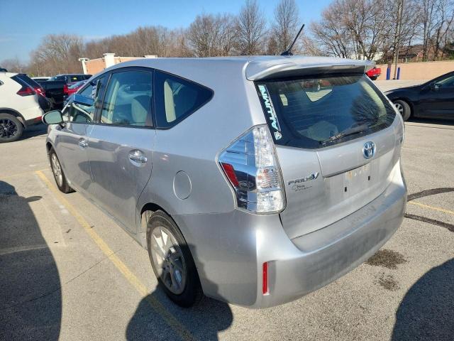 JTDZN3EU7C3136179 - 2012 TOYOTA PRIUS V SILVER photo 3