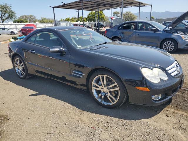 WDBSK71F98F140912 - 2008 MERCEDES-BENZ SL 550 BLACK photo 4