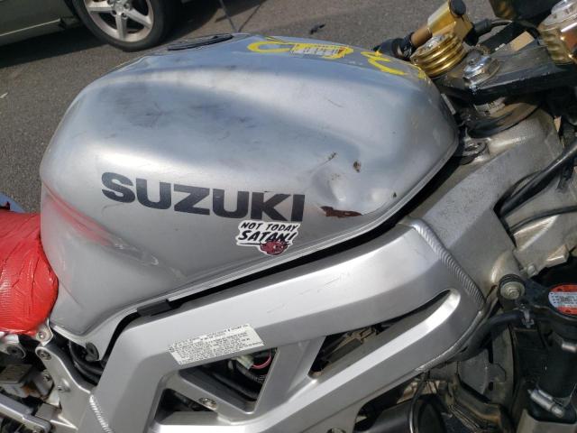 JS1VP53A932105142 - 2003 SUZUKI SV650 SILVER photo 10