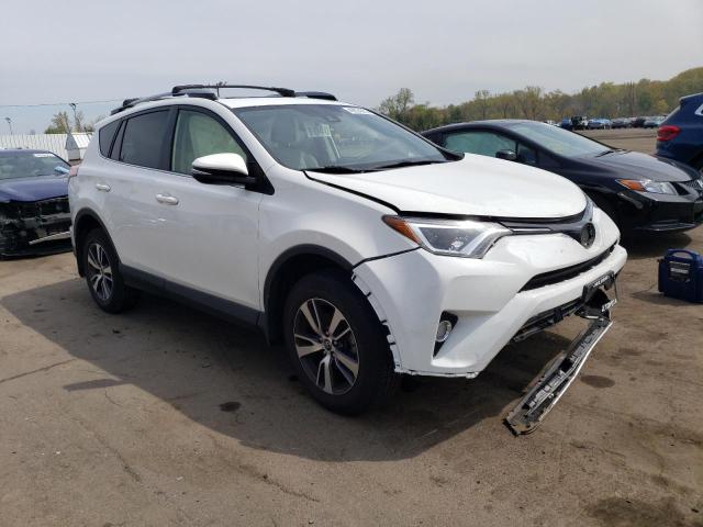 JTMRFREV0JD257233 - 2018 TOYOTA RAV4 ADVENTURE WHITE photo 4