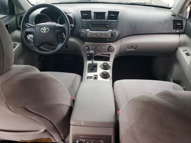 5TDZK3EH9BS024878 - 2011 TOYOTA HIGHLANDER BASE WHITE photo 8