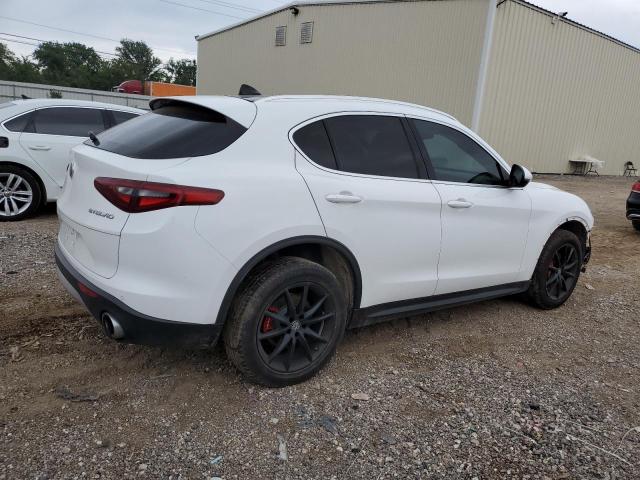 ZASFAKRNXJ7C19047 - 2018 ALFA ROMEO STELVIO TI LUXURY WHITE photo 3