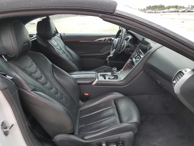 WBADZ2C09NCH18375 - 2022 BMW 840I WHITE photo 10