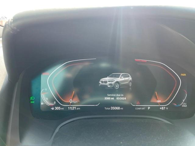 WBADZ2C09NCH18375 - 2022 BMW 840I WHITE photo 9