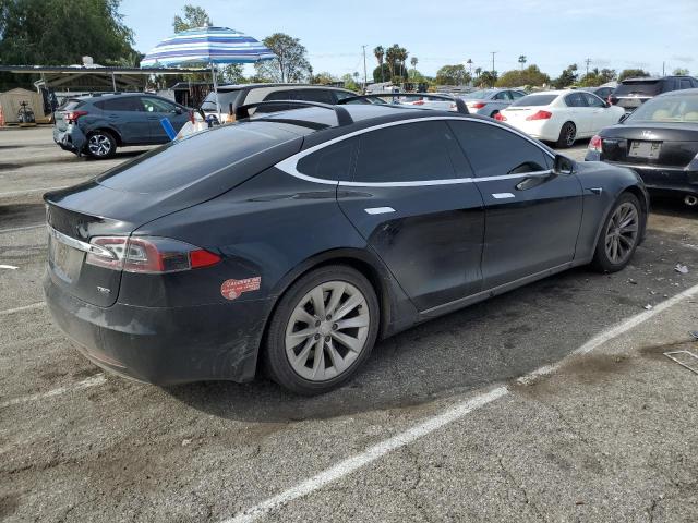 5YJSA1E21HF229824 - 2017 TESLA MODEL S შავი ფოტო 3