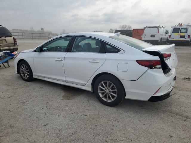 5NPE24AF6JH682204 - 2018 HYUNDAI SONATA SE WHITE photo 2