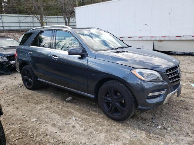 4JGDA5HBXCA062890 - 2012 MERCEDES-BENZ ML 350 4MATIC GRAY photo 4