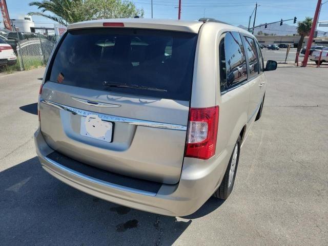 2C4RC1BG5ER359890 - 2014 CHRYSLER TOWN & COU TOURING GOLD photo 4