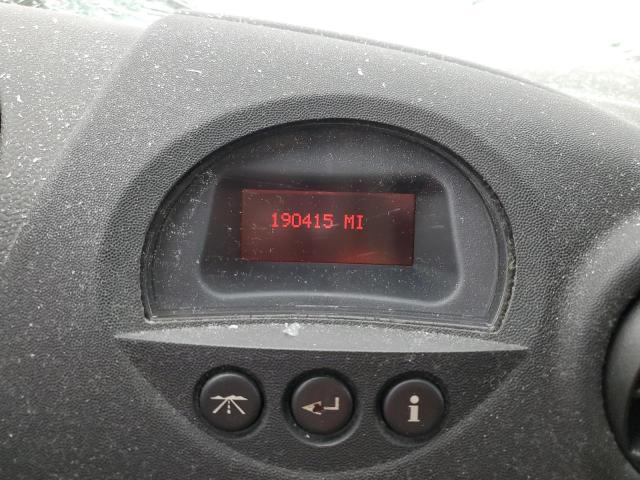 2G2WP522851287864 - 2005 PONTIAC GRAND PRIX 银色 照片 9