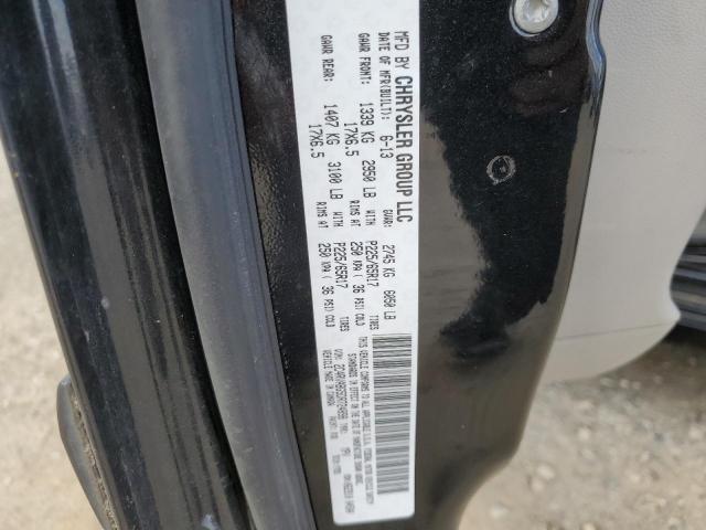 2C4RVABG5DR724898 - 2013 VOLKSWAGEN ROUTAN SE BLACK photo 12