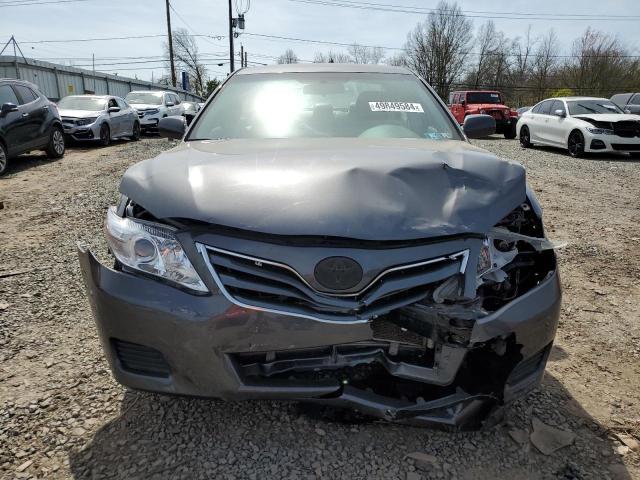 4T4BF3EK4BR133618 - 2011 TOYOTA CAMRY BASE GRAY photo 5