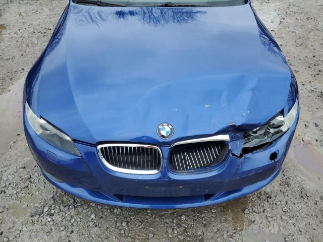 WBAWR33539P461221 - 2009 BMW 328 I SULEV BLUE photo 11