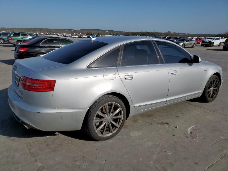 WAUKGAFB0BN020691 - 2011 AUDI A6 PRESTIGE ვერცხლისფერი ფოტო 3