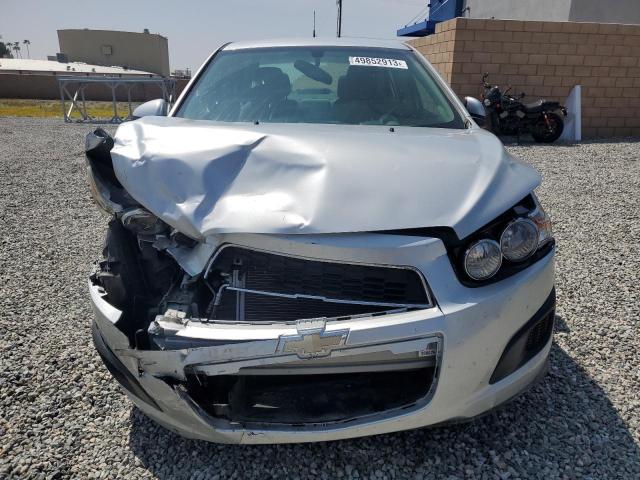1G1JA5SH9E4115156 - 2014 CHEVROLET SONIC LS 银色 照片 5