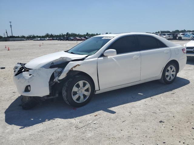 4T1BF3EK3BU642688 - 2011 TOYOTA CAMRY BASE SILVER photo 1