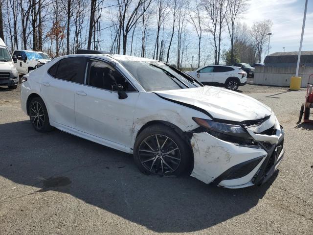 4T1G11AKXRU847398 - 2024 TOYOTA CAMRY SE NIGHT SHADE WHITE photo 4