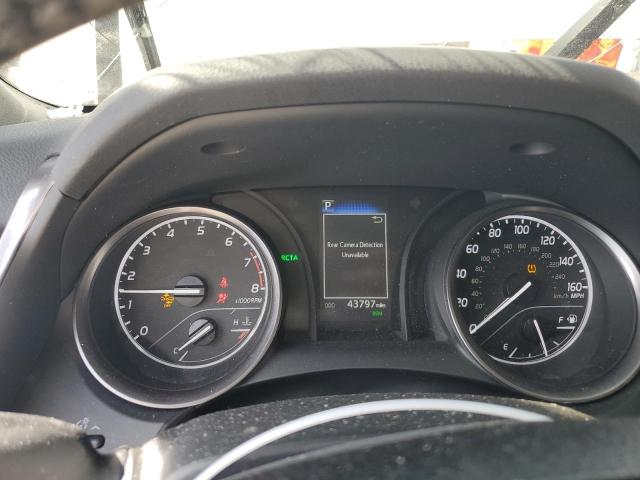 4T1G11AKXRU847398 - 2024 TOYOTA CAMRY SE NIGHT SHADE WHITE photo 9