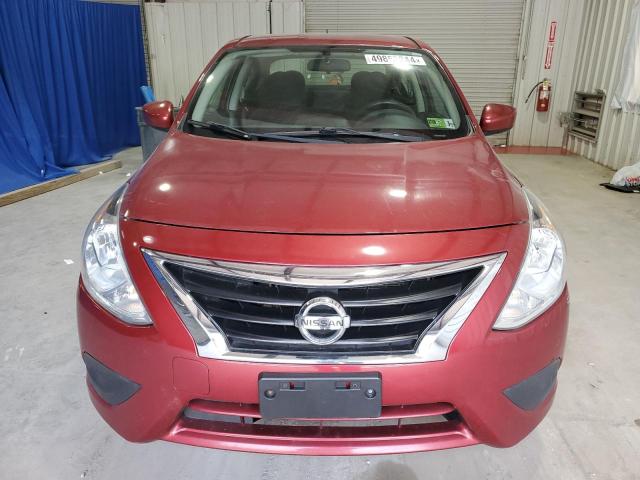 3N1CN7APXHL805900 - 2017 NISSAN VERSA S MAROON photo 5