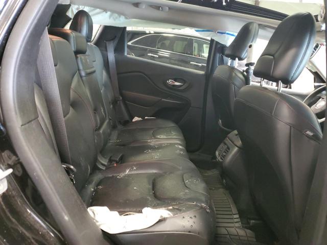 1C4PJMBS6GW163826 - 2016 JEEP CHEROKEE TRAILHAWK BLACK photo 10