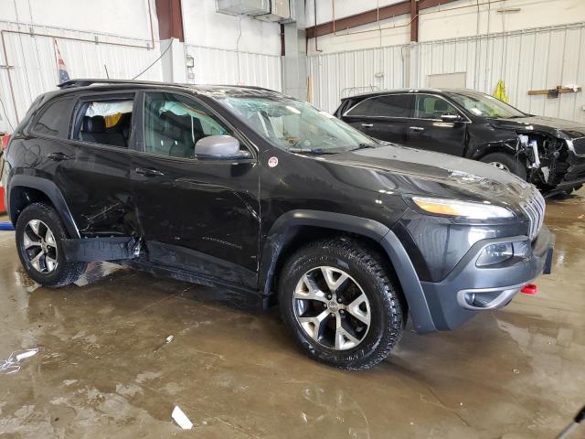 1C4PJMBS6GW163826 - 2016 JEEP CHEROKEE TRAILHAWK BLACK photo 4