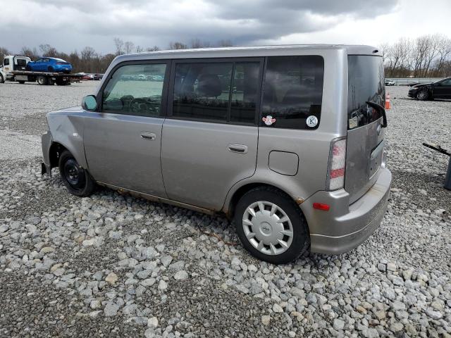 JTLKT324264124746 - 2006 TOYOTA SCION XB SILVER photo 2