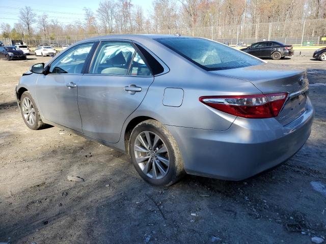 4T1BF1FKXHU709380 - 2017 TOYOTA CAMRY LE SILVER photo 2