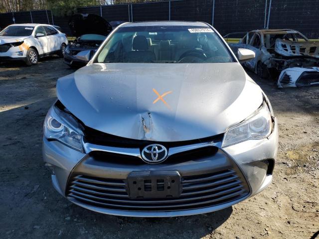 4T1BF1FKXHU709380 - 2017 TOYOTA CAMRY LE SILVER photo 5