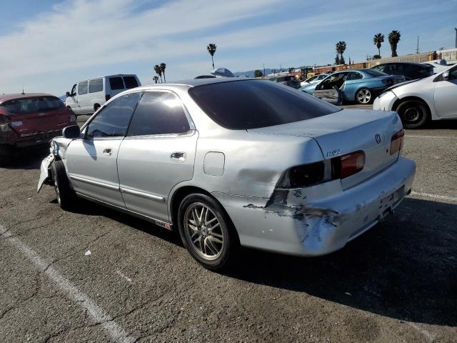 JH4DB7658YS004335 - 2000 ACURA INTEGRA LS SILVER photo 2