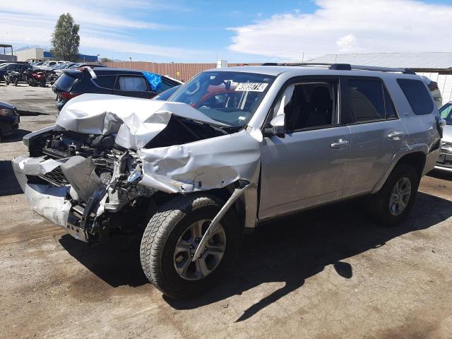 JTEMU5JR3P6190363 - 2023 TOYOTA 4RUNNER SE SILVER photo 1