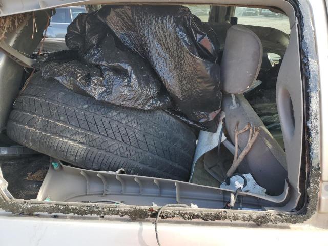 2C8GP24R23R321495 - 2003 CHRYSLER TOWN & COU ოქროსფერი ფოტო 10