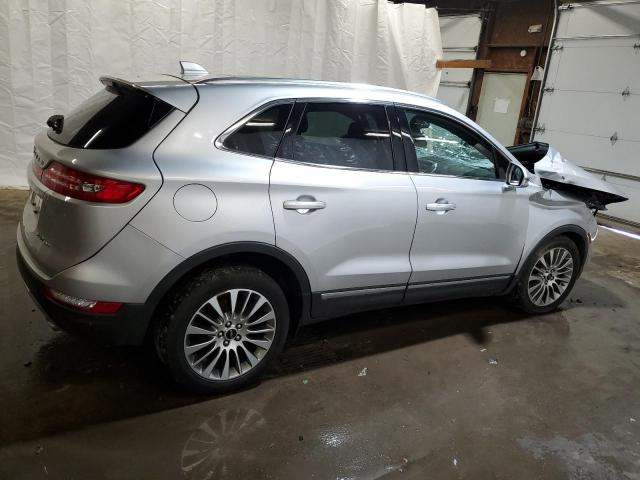5LMCJ3D97JUL28636 - 2018 LINCOLN MKC RESERVE SILVER photo 3