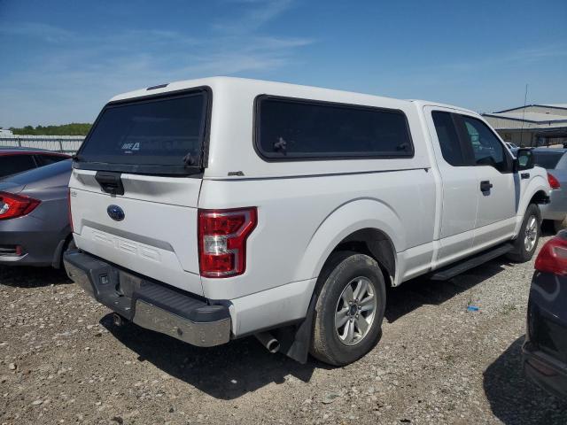 1FTEX1CB0JKE81944 - 2018 FORD F150 SUPER CAB WHITE photo 3