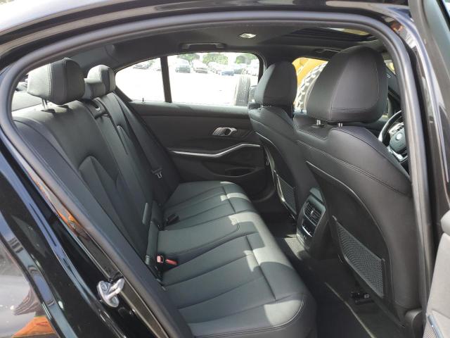 3MW5R7J05M8C17961 - 2021 BMW 330XI Черный фото 10