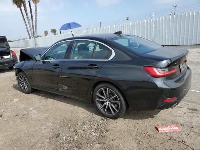 3MW5R7J05M8C17961 - 2021 BMW 330XI Черный фото 2