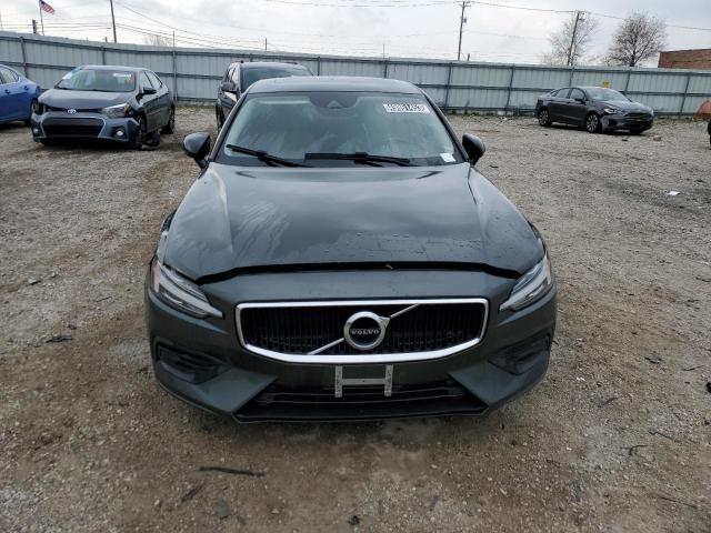 7JR102FKXLG073057 - 2020 VOLVO S60 T5 MOMENTUM CHARCOAL photo 5