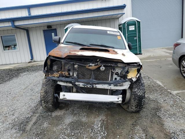 5TFJX4GN8FX042487 - 2015 TOYOTA TACOMA DOUBLE CAB PRERUNNER WHITE photo 5